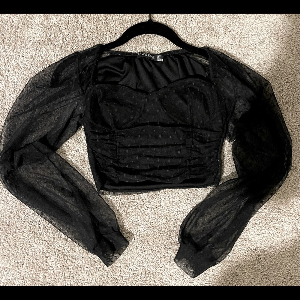 Long sleeve cropped Top